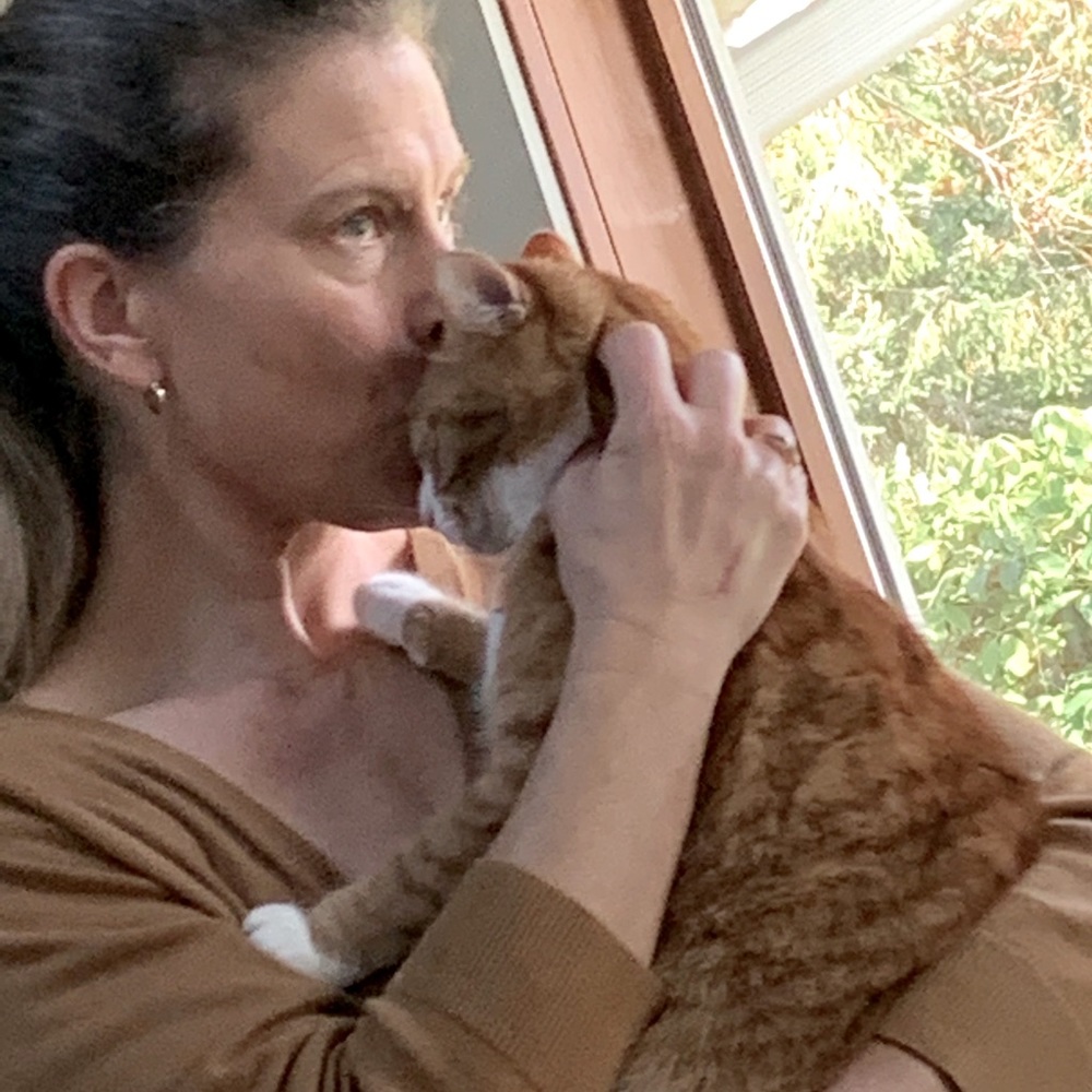 Meet your Posher, Angela